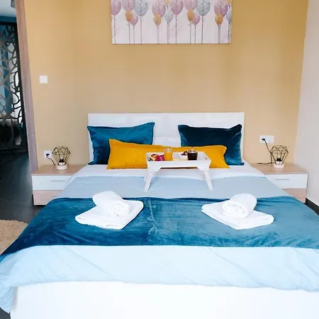 Violet Center Apartament
